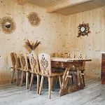 Domek alpejski U Jacka Sauna&relax Z Widokiem Na Góry Ząb